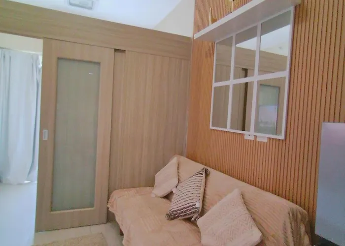 The Pent - Elegant Ivory At * Manila